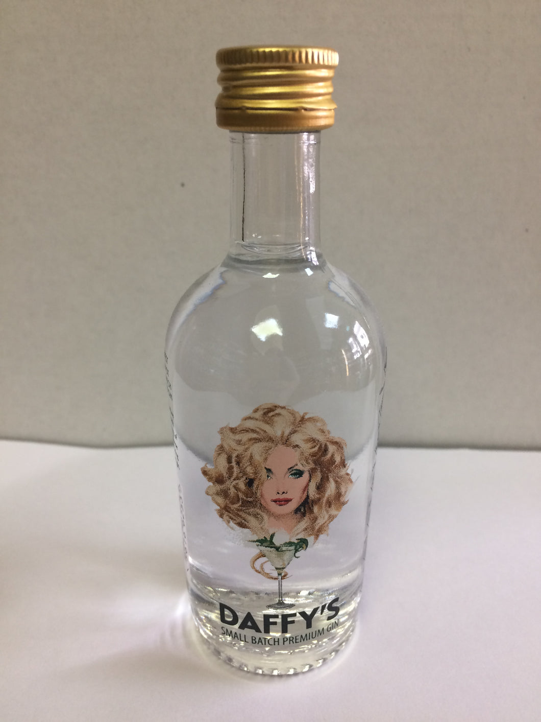 Daffy's Small Batch Mini Gin 50ml